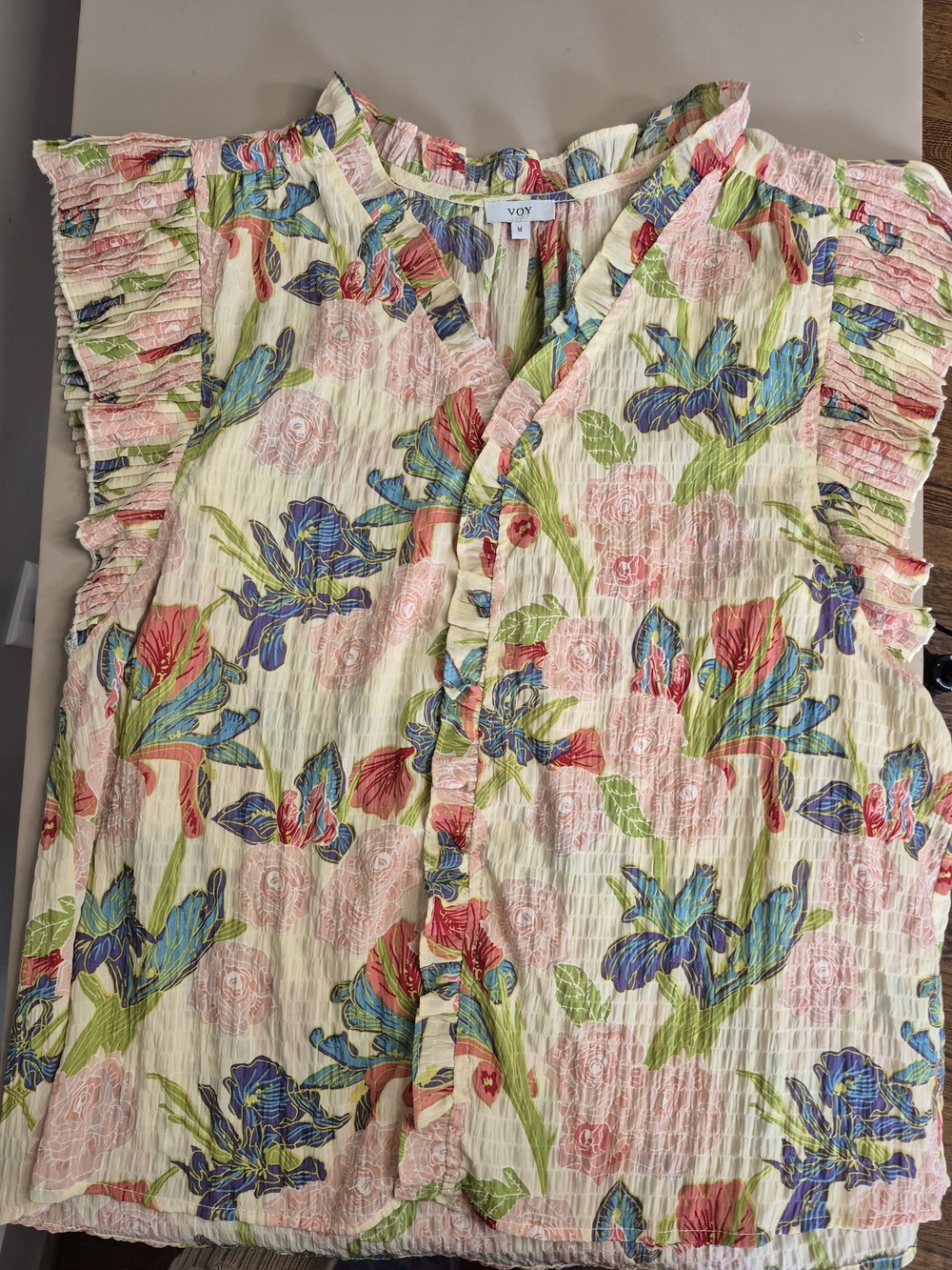 VOY Floral Ruffle Sleeve Blouse Medium Boho Lightweight Textured Top - Picture 3 of 9
